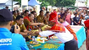 Peringati Hari Jadi Kecamatan Kutambaru ke-15, Warga Dukung Syah Afandin Pimpin Langkat Periode Berikutnya