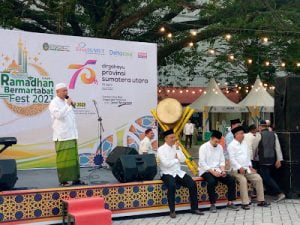 Gubsu dan Bunda Hj Nawal Lubis Hadiri Penutupan Ramadhan Bermartabat Fest 2023