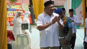 Hadiri Wisuda Ulumul Quran, Syah Afandin berikan Hadiah Umroh ke Santri Hafiz 30 Juz