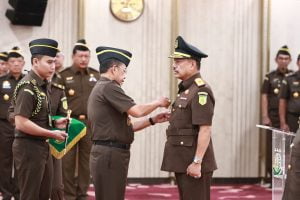 Lantik 2 Pejabat di Lingkungan Kejaksaan, Wakil Jaksa Agung : Jabatan Adalah Amanah yang Harus Dijaga dan Dipertanggung Jawabkan