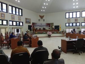 Paripurna Istimewa Penyampaian Rekomendasi DPRD Atas LKPJ Bupati Malra Tahun 2022