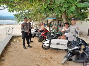 Pengamanan WSL, Team Melaksanakan Patroli di Beberapa Titik Guna Memberikan Rasa Aman Tourist yang Sedang Surfing