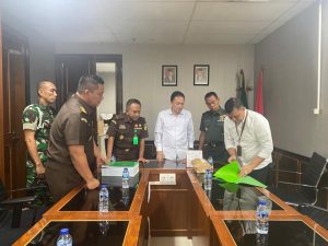 Tim Penyidik Koneksitas Melimpahkan Berkas Tahap I Dalam Perkara TWP AD Berkas Ketiga