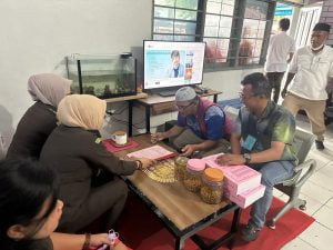 Penyidik Pidsus Kejati Sulsel Serahkan 2 Tersangka Dugaan Korupsi Penyimpangan Penetapan Harga Jual Pasir Laut Takalar