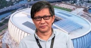Rocky Gerung : Hanya Federasi Sepak Bola Internasional Atau FIFA Yang Bisa Menentukan Kelayakan JIS
