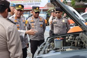 Kapolres Tanah Karo Cek Kendaraan Dinas Operasional Menjelang Pemilu 2024