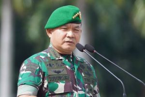 Jenderal Dudung Abdurachman Berpeluang Kuat Sebagai Panglima TNI