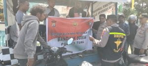 Bantuan Sosial Polres Tual Lewat Program Quick wins Presisi Polri  TW III