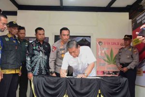 Resmikan Posko Kampung Bersih Narkoba, Wabup DS: Narkotika Masalah Sangat Serius dan Harus Ditanggulangi Bersama