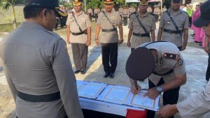 Frans Duma Pimpin Sertijab 4 Perwira Polres Malra