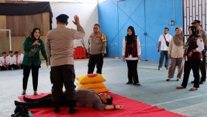 Polres Tanjung Balai Melakukan Kegiatan Pelatihan Menolong Korban  Serangan Jantung