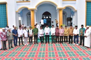 Habiskan Rp.1 Milyar, Bupati: “Masjid Al-Amin Mataholat harus menjadi contoh bagi masjid-masjid lain,”