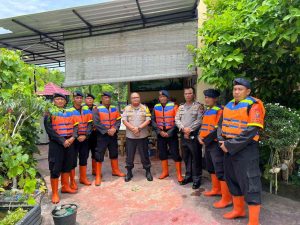 Sudah 2 Hari Korban Hanyut Tak Ditemukan, Kapolres Tanjung Balai Pimpin Langsung Proses Pencariannya