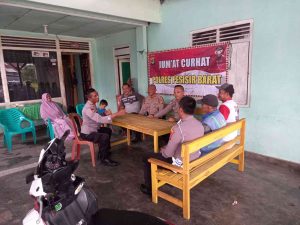 Jumat Curhat, Polres Pesisir Barat Menampung Aspirasi Masyarakat Tentang Pelayanan Kepolisian