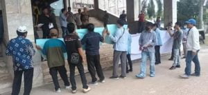 Pendemo Desak Segera Pecat Direktur RS Pertamina Prabumulih