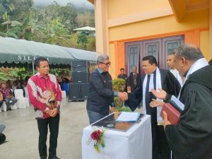 Diperjuangkan Orang-orang Hebat, Gereja Efata Fako Menjadi Tanda Keselamatan Bagi Seluruh Umat
