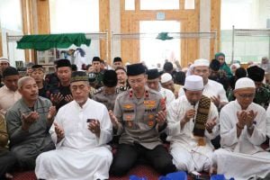 Safari Subuh ke Masjid Al-Jihad Binjai, Wakapolda Sumut: Pentingnya Keimanan Sebagai Pondasi Kehidupan yang Kuat