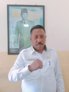Kirab dan Pembagian 10 Juta Bendera Sukses, Malra Wakili Maluku Terima Anugerah Penghargaan dari Mendagri