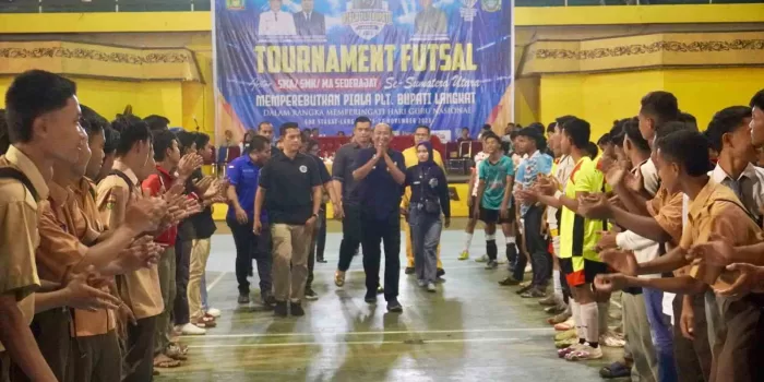 Syah Afandin Membuka Turnamen Futsal Antar SMA/SMK Se-Sumatera Utara