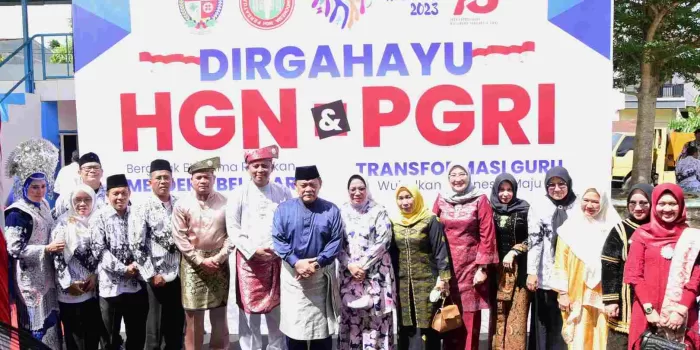 Hari Guru & HUT ke-78 PGRI, Plt Bupati DS: Guru Nakhoda Kapal Wujudkan Merdeka Belajar