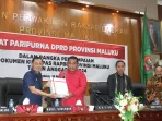 Wagub Orno Serahkan Rancangan KUA PPAS Provinsi Maluku T.A 2024