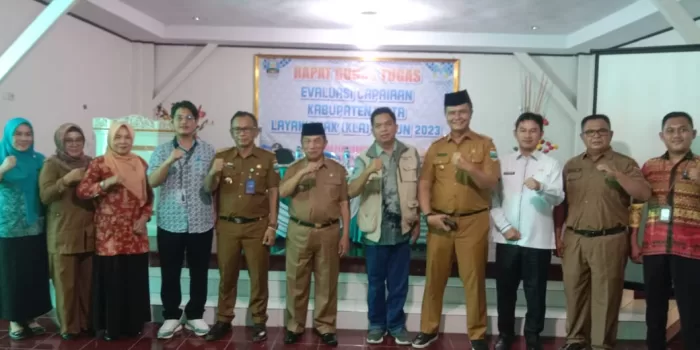 Dinas P3AKB Pesibar Gelar Rapat Tugas Evaluasi Capaian KLA