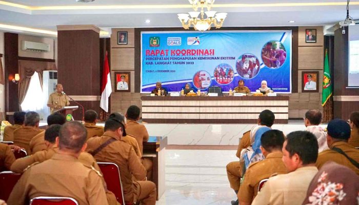 Plt Bupati Langkat Buka Rakor Kemiskinan Ekstrim