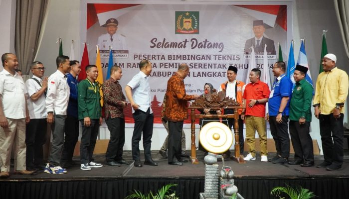 Diikuti 11 Parpol, Syah Afandin Buka Bimtek Pemilu 2024