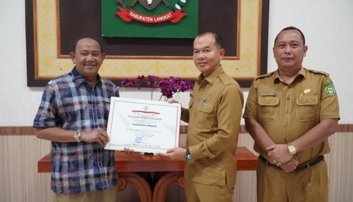 Langkat Dianugerahi Kabupaten Peduli HAM Tingkat Sumut Dengan Nilai Tertinggi