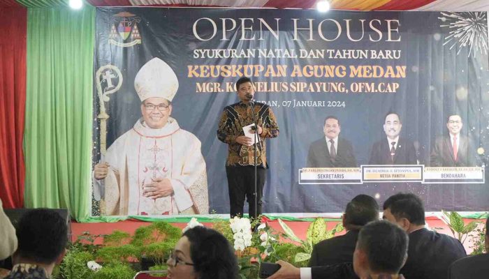 Open House Keuskupan Agung Medan, Walikota : Jangan Sampai Terpecah Belah Karena Politik