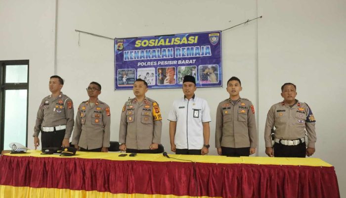 Wakapolres Pesisir Barat Kunjungi MAN 1 Pesisir Barat Dalam Rangka Cooling System Jelang Pemilu 2024