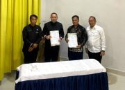 Bupati Pakpak Bharat Tandatangani Serah Terima Taman Dancing Fountain dari PT. Toba Pulp Lestari Tbk