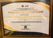 DJP Sumatera Utara I Serahkan  Penghargaan Taxpayer Award 2023 Kepada Disdik Kota Medan