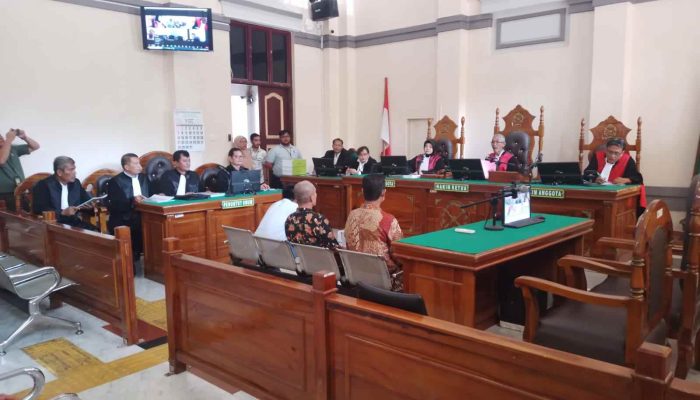 JPU Kejati Sumut dan Oditur Otmilti I Medan Bacakan Dakwaan Terhadap Terdakwa Dugaan Korupsi Eradikasi di PT PSU