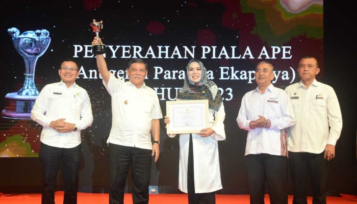 Pemkab Deli Serdang Raih Penghargaan Anugerah Parahita Ekapraya