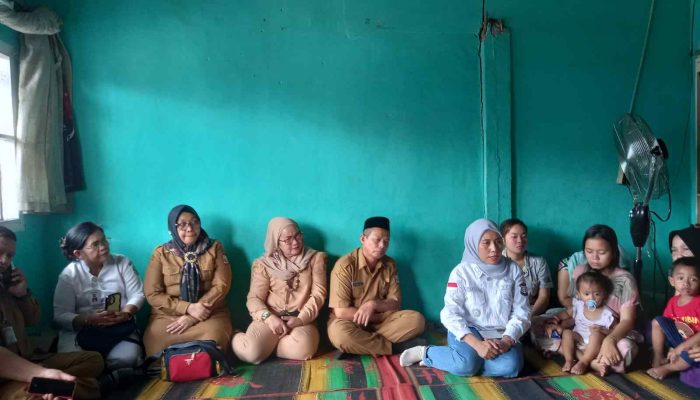 Ucapkan Dukacita, Dirut RSUD dr. Tengku Mansyur Sambangi Kediaman Anisa Nadirah Pasien Anak Yang Meninggal