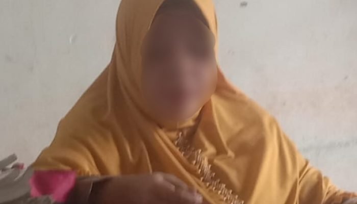 Oknum Guru SD di Pesisir Barat Kurang Beretika Ketika Menyambut Tamu