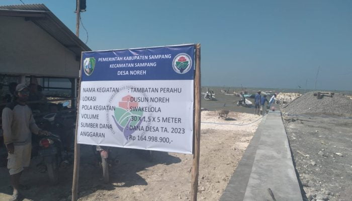 Dana Upah Pekerja Tambatan Perahu di Desa Noreh Tak Kunjung Dibayar