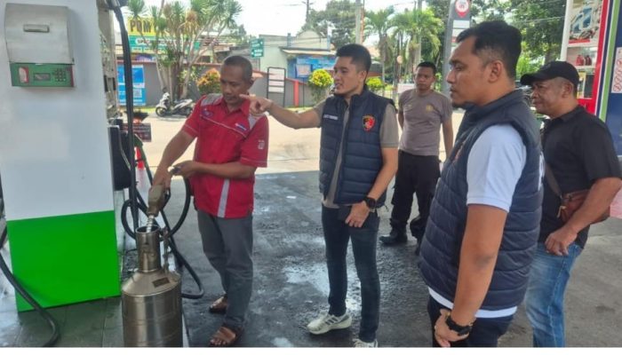 Antisipasi Kecurangan dan Kelangkaan BBM, Satreskrim Polres Boyolali Lakukan Sidak di SPBU Kabupaten Boyolali