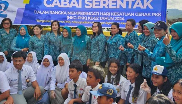 Tim Penggerak PKK Pakpak Bharat Canangkan Gerakan Tanam Cabai Serentak