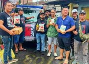 Bolonemase Berikan Makanan Siap Saji Kepada Korban Banjir di Semarang