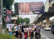 Bhoga Sevanam, PHDI Bersama Panitia Nyepi dan Beberapa Organisasi Umat Hindu Berbagi Takjil di Bekasi