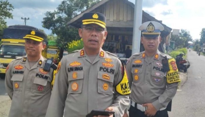 Kapolres Lahat Menghimbau Kepada Pemudik Agar Berhati-Hati Melintasi Jalur Lahat Muara Enim