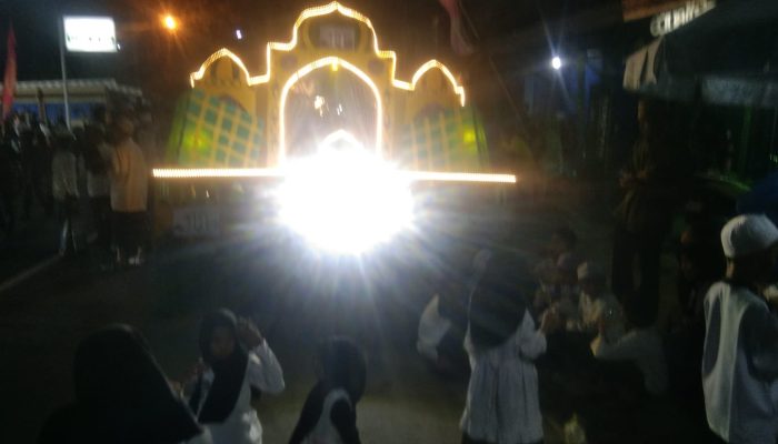 Puluhan Kreasi Arak-Arakan Dihias, Takbir Keliling di Kota Tanjung Jabung Barat