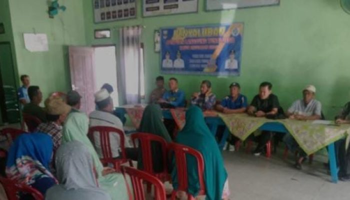 Pekon Kotakarang Bagikan BLT DD Tahap 1