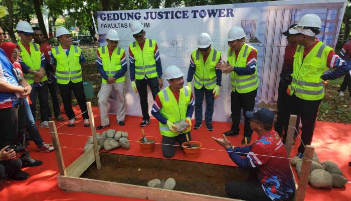 Kajati Sulsel Meletakkan Batu Pertama Pembangunan Justice Tower di Universitas Hasanuddin