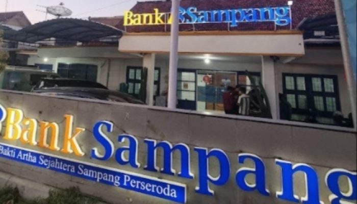 Kades Mengeluh, Bank Sampang Dianggap Lelet Dana Desa Tak Kunjung Cair