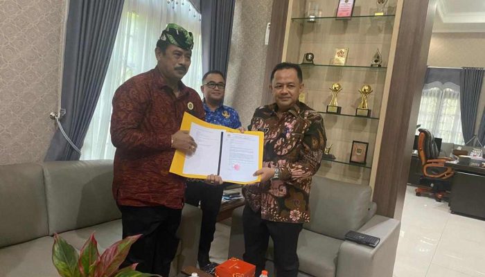Perdana, PHDI Kota Bekasi Melakukan Audiensi ke Pj Walikota
