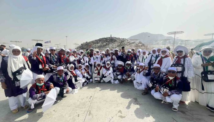 Jamaah Haji Asal Madina Ziarah disekitar Makkah