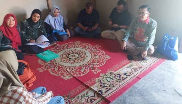 Home Visit Pilihan PSGA dan DP3AKB Pesbar Selesaikan 9 Kasus Gender Keluarga dan Anak